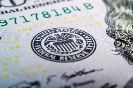 A federal reserve insignia appears on a certificate