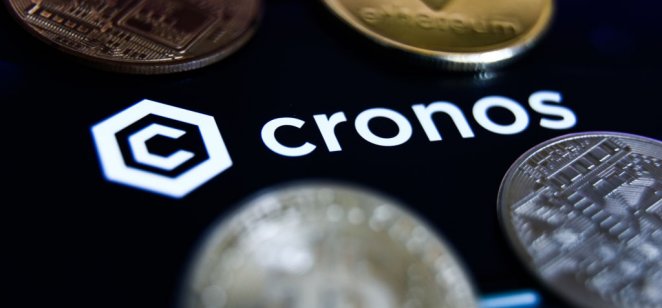 Image of Cronos label and coin