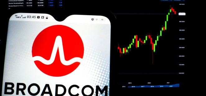A image of Broadcom logo on a mobile phone screen 