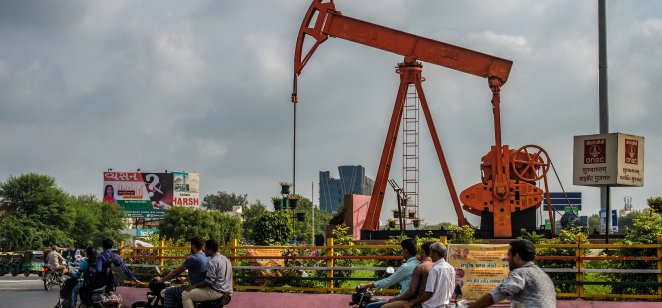 An ONGC oil pump in Gandhinagar, India 