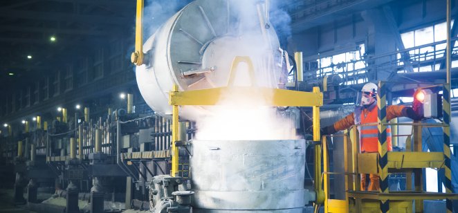 A large aluminium foundry with casting cells
