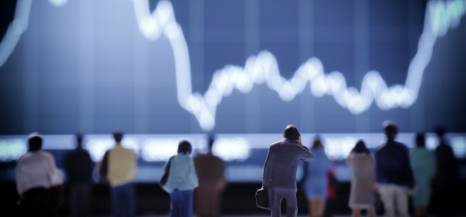Familiarity bias People looking on a chart