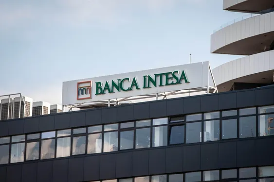 Intesa Sanpaolo Stock Forecast | Record Q1 Net Income