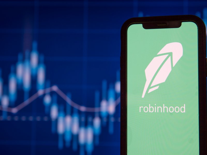 Trading App Alternatives to Robinhood As Stock Market Gains