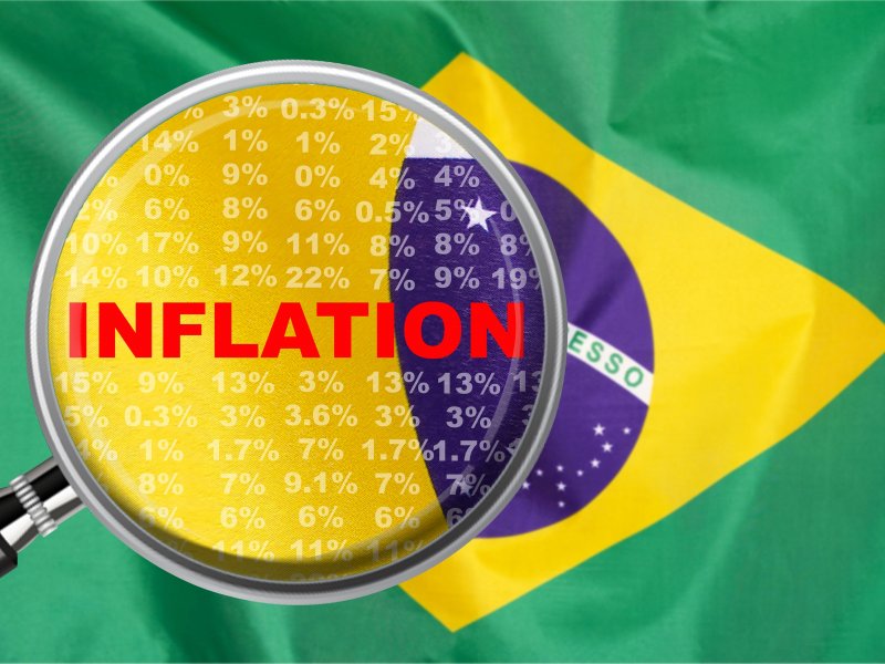 Brazil's central bank keeps interest rate unchanged at 13.75%