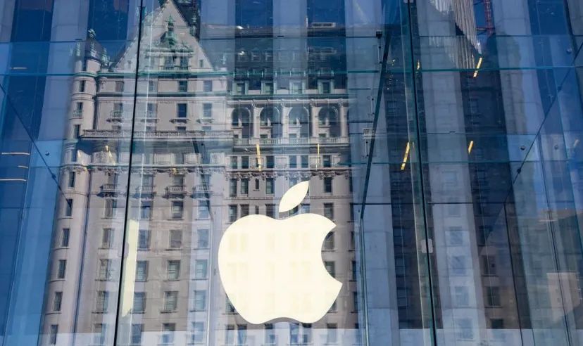 Apple Store on Fifth Avenue, New York, October 2016