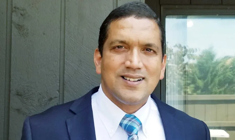 Analyst Vinod Jain 