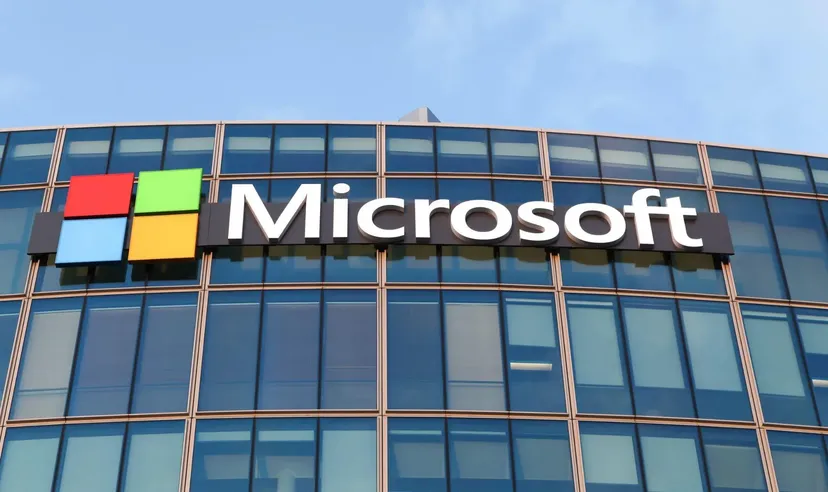 Previsioni Azioni Microsoft | La Ristrutturazione HR Mette Sotto Pressione i Titoli
