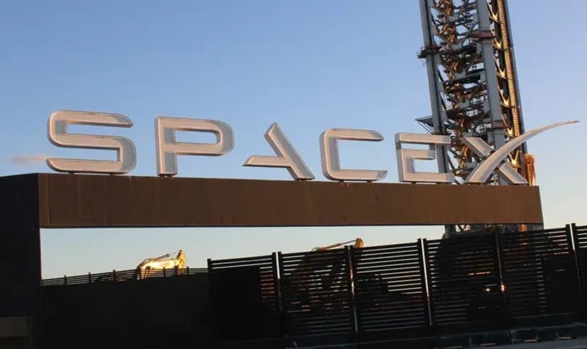 SpaceX (SPCX) legt am Nasdaq-Debüt um 19 % zu – Wie geht es nach dem Börsengang weiter?