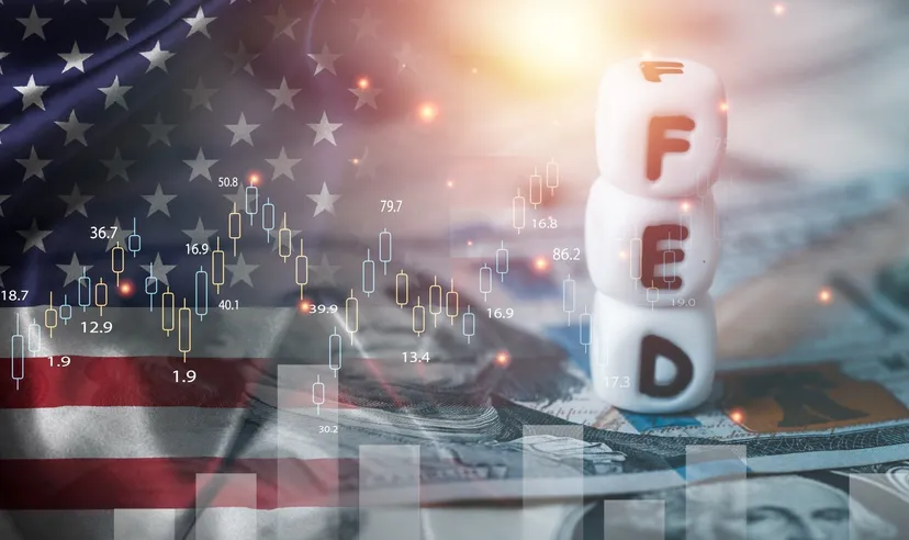 Treasury USA e Federal Reserve: bandiera americana, dollari e grafici finanziari sul mercato obbligazionario