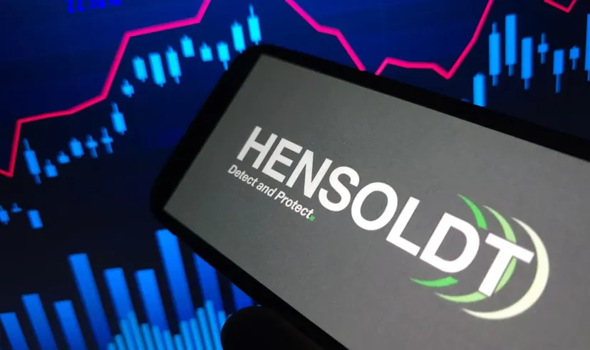 HENSOLDT-Logo auf einem Smartphone-Bildschirm