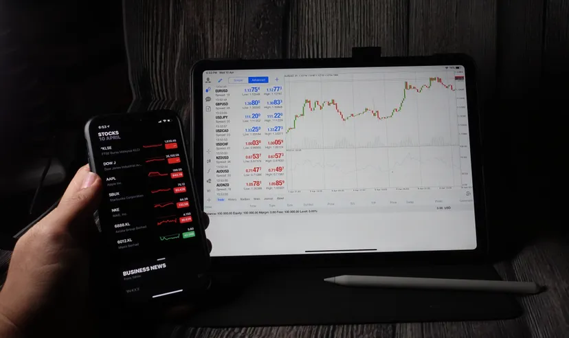 Metatrader platform open on iPad and iPhone