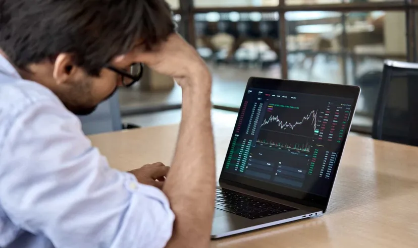 Wall Street drops and gold breaks-out heading into a seasonally bearish September