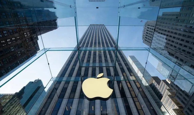 Apple Q3 Earnings Preview: Demand Pull-Forward and Tariff Risks in Focus