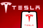 Tesla: медведи давят на цену акций компании