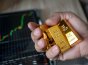 Gold (XAU/USD) edges higher amid US credit concerns, but faces resistance