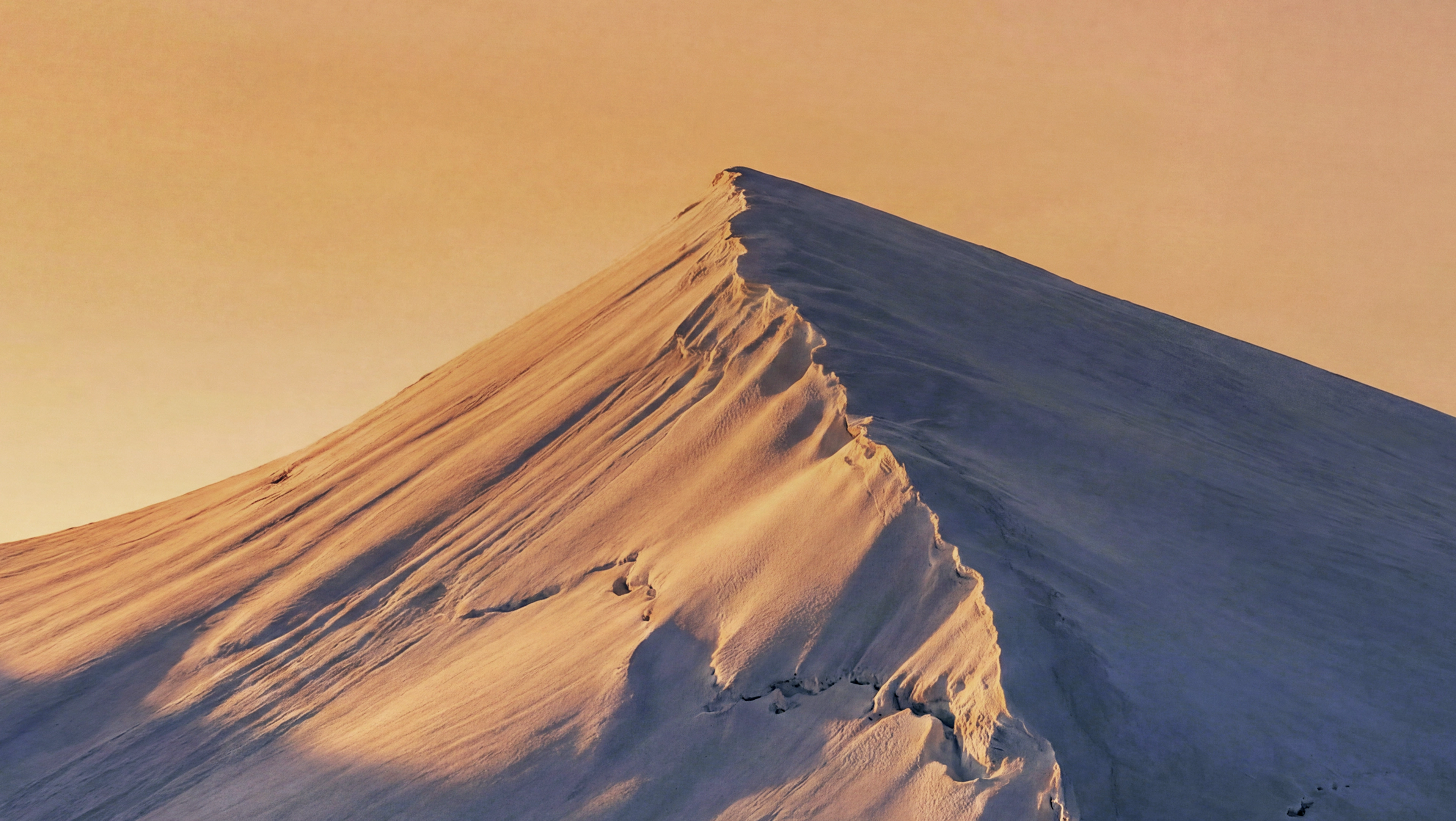 PricingScreen background