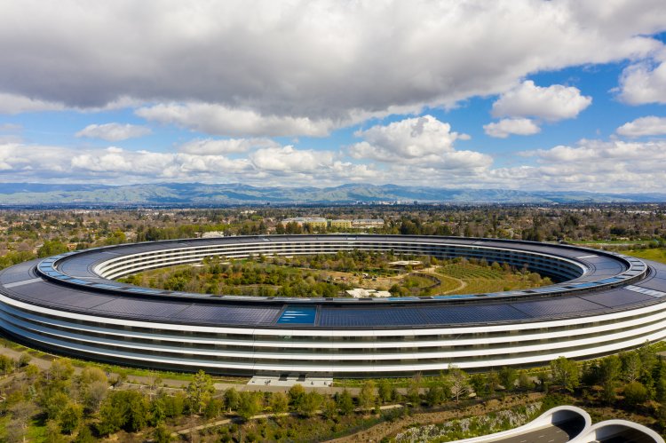 Apple's flagship campus in Cupertino, California – Credit: Shutterstock Apple's flagship campus in Cupertino, California