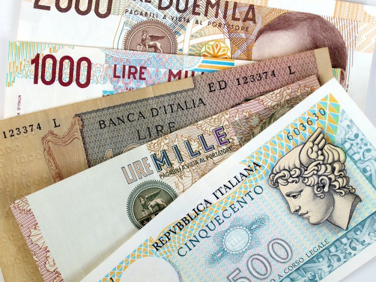 Italian lira notes Italian lira notes